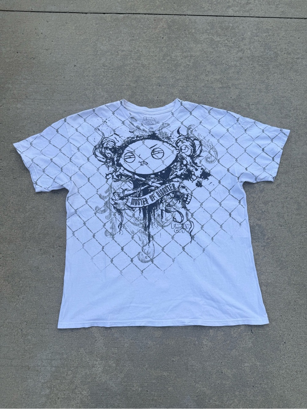 2009 Family Guy Stewie Master Of Diaster Tee